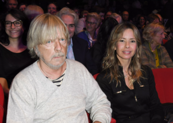 Les femmes de sa vie réunies ! Renaud avec son épouse Cerise et son ex Dominique pour une soirée inoubliable 3 Les femmes de sa vie réunies ! Renaud avec son épouse Cerise et son ex Dominique pour une soirée inoubliable Les femmes de sa vie réunies ! Renaud avec son épouse Cerise et son ex Dominique pour une soirée inoubliable