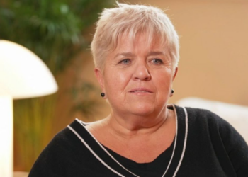"Je mets la main aux cou*lles" : Mimie Mathy dévoile sa technique très osée à 67 ans 17 "Je mets la main aux cou*lles" : Mimie Mathy dévoile sa technique très osée à 67 ans « Je mets la main aux cou*lles » : Mimie Mathy dévoile sa technique très osée à 67 ans