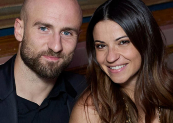 Denitsa Ikonomova et François Alu : Grande première pour leur bébé, né il y a peu ! 17 Denitsa Ikonomova et François Alu : Grande première pour leur bébé, né il y a peu ! Denitsa Ikonomova et François Alu : Grande première pour leur bébé, né il y a peu !