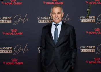 Paul Belmondo : à son tour, il s'affiche en famille pour son premier Noël depuis sa séparation avec Luana Belmondo 7 Paul Belmondo : à son tour, il s'affiche en famille pour son premier Noël depuis sa séparation avec Luana Belmondo Paul Belmondo : à son tour, il s’affiche en famille pour son premier Noël depuis sa séparation avec Luana Belmondo