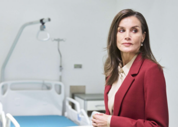 Letizia reine d'Espagne hospitalisée : après Charles III et Kate Middleton la série noire continue pour les têtes couronnées 17 Letizia reine d'Espagne hospitalisée : après Charles III et Kate Middleton la série noire continue pour les têtes couronnées Letizia reine d’Espagne hospitalisée : après Charles III et Kate Middleton la série noire continue pour les têtes couronnées