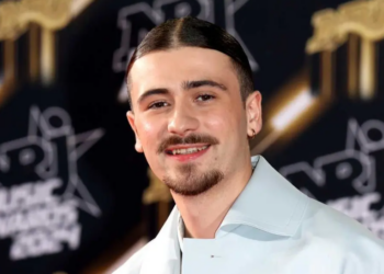 Pierre Garnier a-t-il coupé ses cheveux ? Les fans s'interrogent après sa dernière story Instagram 14 Pierre Garnier a-t-il coupé ses cheveux ? Les fans s'interrogent après sa dernière story Instagram Pierre Garnier a-t-il coupé ses cheveux ? Les fans s’interrogent après sa dernière story Instagram