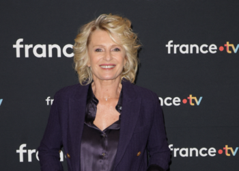 Sophie Davant : "Des années que...", elle rejoint DALS et se livre sans filtre 10 Sophie Davant : "Des années que...", elle rejoint DALS et se livre sans filtre Sophie Davant : « Des années que… », elle rejoint DALS et se livre sans filtre