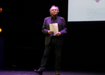 Philippe Caubère accusé de vi*ls : "Bai*** avec un sac-poubelle sur...", les récits glaçants de deux femmes qui sortent du silence 12 Philippe Caubère accusé de vi*ls : "Bai*** avec un sac-poubelle sur...", les récits glaçants de deux femmes qui sortent du silence Philippe Caubère accusé de vi*ls : « Bai*** avec un sac-poubelle sur… », les récits glaçants de deux femmes qui sortent du silence