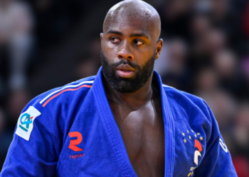 Teddy Riner : "J’ai tiré dessus et là, je ne peux plus, ça fait trop mal !" Pourquoi le judoka star a attendu 7 ans avant de se faire opérer d’un coude 4 Teddy Riner : "J’ai tiré dessus et là, je ne peux plus, ça fait trop mal !" Pourquoi le judoka star a attendu 7 ans avant de se faire opérer d’un coude Teddy Riner : « J’ai tiré dessus et là, je ne peux plus, ça fait trop mal ! » Pourquoi le judoka star a attendu 7 ans avant de se faire opérer d’un coude