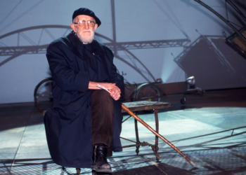 Abbé Pierre : cette ignoble phrase qu’une victime présumée a entendu lorsqu’elle a pris la parole