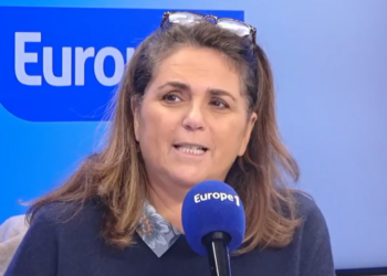 Valérie Benaïm absente de TPMP depuis un mois : "On m'a diagnostiqué..." 6 Valérie Benaïm absente de TPMP depuis un mois : "On m'a diagnostiqué..." Valérie Benaïm absente de TPMP depuis un mois : « On m’a diagnostiqué… »