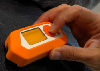 Disponible en vente libre, ce petit boîtier peut pirater une carte bleue ou une voiture en une seconde