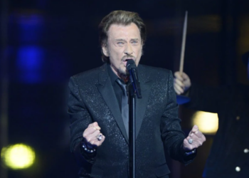 Johnny Hallyday : une “polémique” éclate dans Quelle époque, et personne ne s’attendait à ça