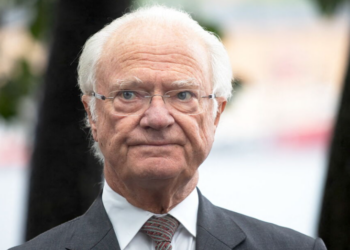 Drame à la cour de Suède, un garde grièvement blessé : le roi Carl XVI Gustav et son épouse sous le choc 11 Drame à la cour de Suède, un garde grièvement blessé : le roi Carl XVI Gustav et son épouse sous le choc Drame à la cour de Suède, un garde grièvement blessé : le roi Carl XVI Gustav et son épouse sous le choc