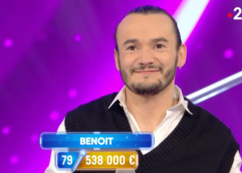« N’oubliez pas les paroles » : Record battu ! Benoît devient le plus grand maestro de l’histoire de l’émission 9 « N’oubliez pas les paroles » : Record battu ! Benoît devient le plus grand maestro de l’histoire de l’émission « N’oubliez pas les paroles » : Record battu ! Benoît devient le plus grand maestro de l’histoire de l’émission