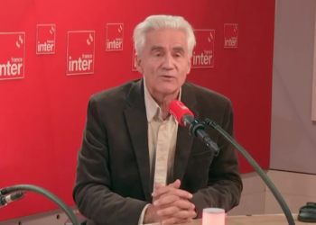 "Après avoir étranglé son épouse…" : révélation troublante d’André Comte-Sponville chez Léa Salamé 18 "Après avoir étranglé son épouse…" : révélation troublante d’André Comte-Sponville chez Léa Salamé « Après avoir étranglé son épouse… » : révélation troublante d’André Comte-Sponville chez Léa Salamé