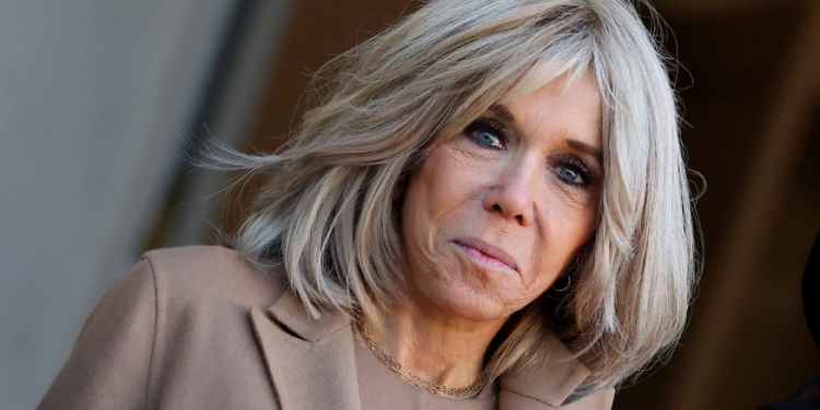 Capture decran 2025 01 22 231838 Brigitte Macron