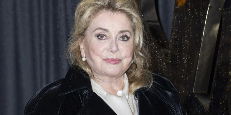 Capture decran 2025 01 22 232455 Catherine Deneuve