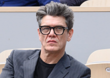 "Un père qui fait ce qu'il peut" : les confidences de Marc Lavoine sur ses enfants 17 "Un père qui fait ce qu'il peut" : les confidences de Marc Lavoine sur ses enfants « Un père qui fait ce qu’il peut » : les confidences de Marc Lavoine sur ses enfants