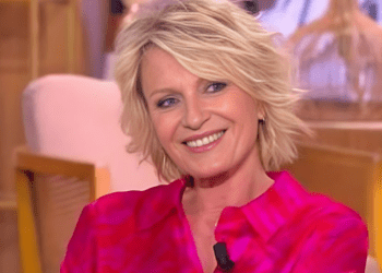 Sans retenue, Sophie Davant (61 ans) se lâche face à Francky Vincent : « On fait l&rsquo;amour… »