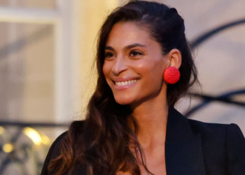 "Chaque nuit, il veille sur nous..." : Tatiana Silva et son fils bien entourés, une vidéo personnelle dévoilée 12 "Chaque nuit, il veille sur nous..." : Tatiana Silva et son fils bien entourés, une vidéo personnelle dévoilée « Chaque nuit, il veille sur nous… » : Tatiana Silva et son fils bien entourés, une vidéo personnelle dévoilée