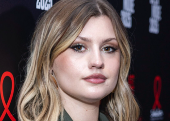 Marine (Star Academy) : après les critiques d'Ulysse à son égard, elle révèle s'ils sont encore amis ! 10 Marine (Star Academy) : après les critiques d'Ulysse à son égard, elle révèle s'ils sont encore amis ! Marine (Star Academy) : après les critiques d’Ulysse à son égard, elle révèle s’ils sont encore amis !