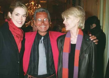 Jean-Marie Périer séparé de Julie Andrieu, l’animatrice raconte leur rencontre : « J’ai 20 ans, il en a 54 (…) maman culpabilise »