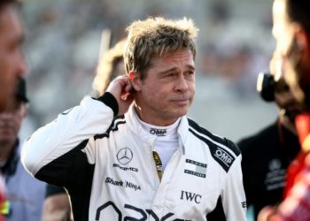 Anne escroquée par un faux Brad Pitt : attention, une autre star pourrait vous soutirer des milliers d’euros 18 Anne escroquée par un faux Brad Pitt : attention, une autre star pourrait vous soutirer des milliers d’euros Anne escroquée par un faux Brad Pitt : attention, une autre star pourrait vous soutirer des milliers d’euros