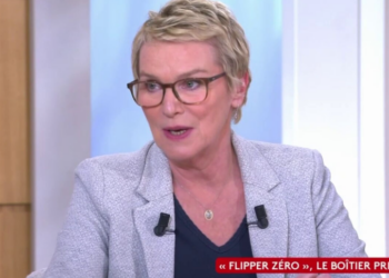 « Je me suis retrouvée bien ennuyée… » : Élise Lucet dévoile sa mésaventure lors d’une soirée à Paris (ZAPTV)