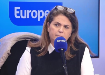 "Plus de 50 jours que…" : malade, Valérie Benaïm célèbre son retour auprès de Cyril Hanouna avec une révélation 6 "Plus de 50 jours que…" : malade, Valérie Benaïm célèbre son retour auprès de Cyril Hanouna avec une révélation « Plus de 50 jours que… » : malade, Valérie Benaïm célèbre son retour auprès de Cyril Hanouna avec une révélation