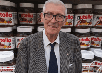 Nutella : l’inventeur de la célèbre pâte à tartiner, Francesco Rivella, est décédé à l'âge de 97 ans 2 Nutella : l’inventeur de la célèbre pâte à tartiner, Francesco Rivella, est décédé à l'âge de 97 ans Nutella : l’inventeur de la célèbre pâte à tartiner, Francesco Rivella, est décédé à l’âge de 97 ans