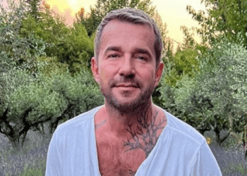 Mathieu (L’amour est dans le pré) s’apprête à se séparer de son fils pour un nouveau projet : “Je ne sais pas si vous imaginez” 8 Mathieu (L’amour est dans le pré) s’apprête à se séparer de son fils pour un nouveau projet : “Je ne sais pas si vous imaginez” Mathieu (L’amour est dans le pré) s’apprête à se séparer de son fils pour un nouveau projet : “Je ne sais pas si vous imaginez”