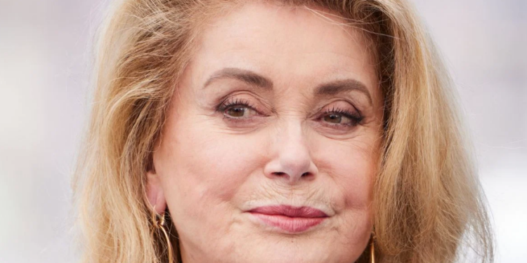 Capture decran 2025 02 20 142205 Catherine Deneuve