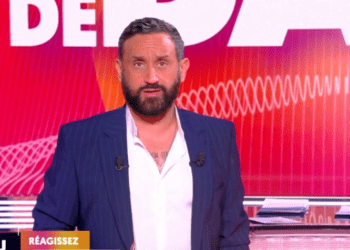 "On sera encore là, on ne vous lâche pas" : Cyril Hanouna console une fidèle téléspectatrice de TPMP en larmes après la fin confirmée de C8 17 "On sera encore là, on ne vous lâche pas" : Cyril Hanouna console une fidèle téléspectatrice de TPMP en larmes après la fin confirmée de C8 « On sera encore là, on ne vous lâche pas » : Cyril Hanouna console une fidèle téléspectatrice de TPMP en larmes après la fin confirmée de C8