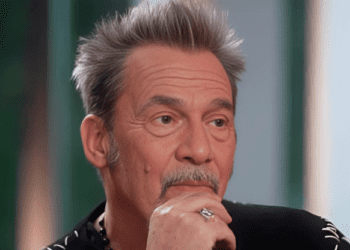 Florent Pagny vide son sac sur Julien Doré après leur rencontre : "Vraiment un mec..." 4 Florent Pagny vide son sac sur Julien Doré après leur rencontre : "Vraiment un mec..." Florent Pagny vide son sac sur Julien Doré après leur rencontre : « Vraiment un mec… »