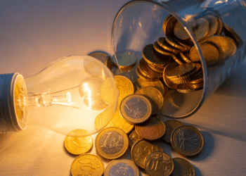 Une « hausse massive » des tarifs de l&rsquo;électricité à partir de 2026 ? L&rsquo;UFC-Que Choisir alerte, Bercy tempère