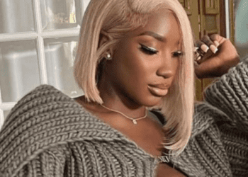 Aya Nakamura va faire ses premiers pas dans le monde du cinéma ? 11 Aya Nakamura va faire ses premiers pas dans le monde du cinéma ? Aya Nakamura va faire ses premiers pas dans le monde du cinéma ?