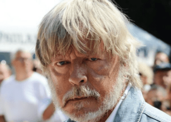 Romane Serda divorcée de Renaud : pourquoi la relation entre le chanteur et son fils Malone est compliquée ? 10 Romane Serda divorcée de Renaud : pourquoi la relation entre le chanteur et son fils Malone est compliquée ? Romane Serda divorcée de Renaud : pourquoi la relation entre le chanteur et son fils Malone est compliquée ?