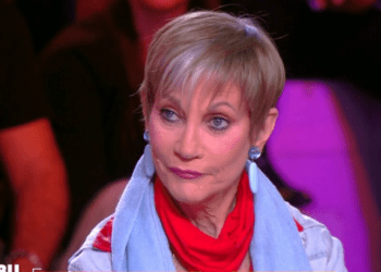 "Je me suis sentie un peu coupée" : Isabelle Morini-Bosc a été très triste d'avoir été écartée de TPMP à une certaine période 2 "Je me suis sentie un peu coupée" : Isabelle Morini-Bosc a été très triste d'avoir été écartée de TPMP à une certaine période « Je me suis sentie un peu coupée » : Isabelle Morini-Bosc a été très triste d’avoir été écartée de TPMP à une certaine période