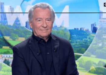 "Elle est sensible à ce qui m'arrive" : William Leymergie peut compter sur le "soutien inconditionnel" de Sophie Davant à quelques jours de l'arrêt de C8 1 "Elle est sensible à ce qui m'arrive" : William Leymergie peut compter sur le "soutien inconditionnel" de Sophie Davant à quelques jours de l'arrêt de C8 « Elle est sensible à ce qui m’arrive » : William Leymergie peut compter sur le « soutien inconditionnel » de Sophie Davant à quelques jours de l’arrêt de C8