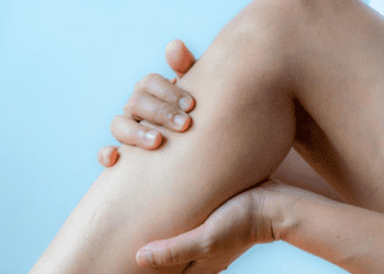 Comment savoir si tu souffres du syndrome des jambes sans repos et pourquoi faut-il consulter un médecin si tu en es atteint ? 5 Comment savoir si tu souffres du syndrome des jambes sans repos et pourquoi faut-il consulter un médecin si tu en es atteint ? Comment savoir si tu souffres du syndrome des jambes sans repos et pourquoi faut-il consulter un médecin si tu en es atteint ?