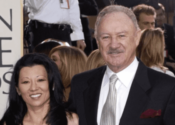 La légende d'Hollywood Gene Hackman et son épouse Betsy Arakawa retrouvés décédé à leur domicile 1 La légende d'Hollywood Gene Hackman et son épouse Betsy Arakawa retrouvés décédé à leur domicile La légende d’Hollywood Gene Hackman et son épouse Betsy Arakawa retrouvés décédé à leur domicile