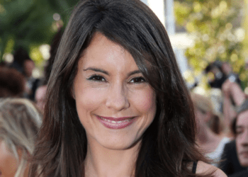 Hospitalisée et défigurée, une ex-animatrice et femme d&rsquo;un grand champion s&rsquo;affiche méconnaissable