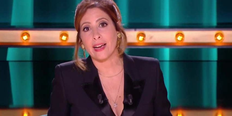 Capture decran 2025 02 28 144348 Léa Salamé