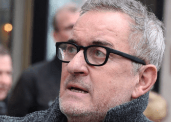 Christophe Dechavanne condamné : son avenir sur France 2 avec Léa Salamé scellé, “plus faire la leçon…” 15 Christophe Dechavanne condamné : son avenir sur France 2 avec Léa Salamé scellé, “plus faire la leçon…” Christophe Dechavanne condamné : son avenir sur France 2 avec Léa Salamé scellé, “plus faire la leçon…”