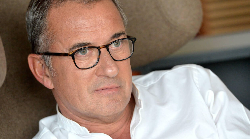 Capture decran 2025 02 28 153342 Christophe Dechavanne