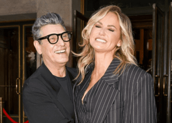 Marc Lavoine : cette comparaison limite gênante entre Adriana Karembeu et sa maman 11 Marc Lavoine : cette comparaison limite gênante entre Adriana Karembeu et sa maman Marc Lavoine : cette comparaison limite gênante entre Adriana Karembeu et sa maman