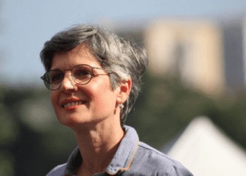 "La réponse des psy est sans appel" : Sandrine Rousseau alerte sur un phénomène de société et tout le monde est concerné ! 10 "La réponse des psy est sans appel" : Sandrine Rousseau alerte sur un phénomène de société et tout le monde est concerné ! « La réponse des psy est sans appel » : Sandrine Rousseau alerte sur un phénomène de société et tout le monde est concerné !