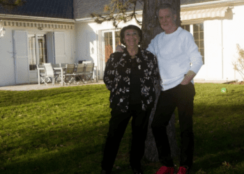 Herbert Léonard : Visite de sa demeure dans un village de peintres à l&rsquo;orée de la forêt de Fontainebleau où il vivait depuis plus de 30 ans