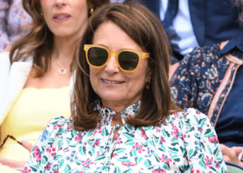 Kate Middleton célèbre l&rsquo;anniversaire sa mère Carole sur l&rsquo;île des milliardaires : les détails de la somptueuse fête dévoilés