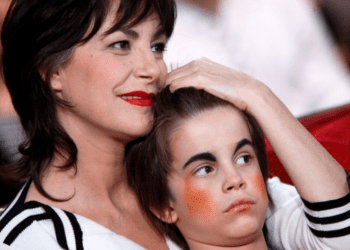 Décès du fils de Lio : le message de soutien d&rsquo;Isabelle Mergault jugé maladroit, elle répond