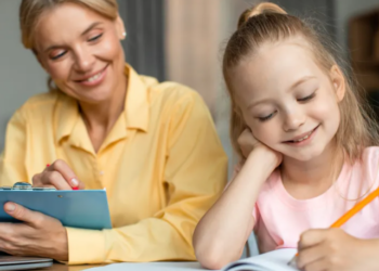 Vous avez plus de chance d&rsquo;être très intelligent si votre mère a accouché à cet âge-là (c’est la science qui le dit)