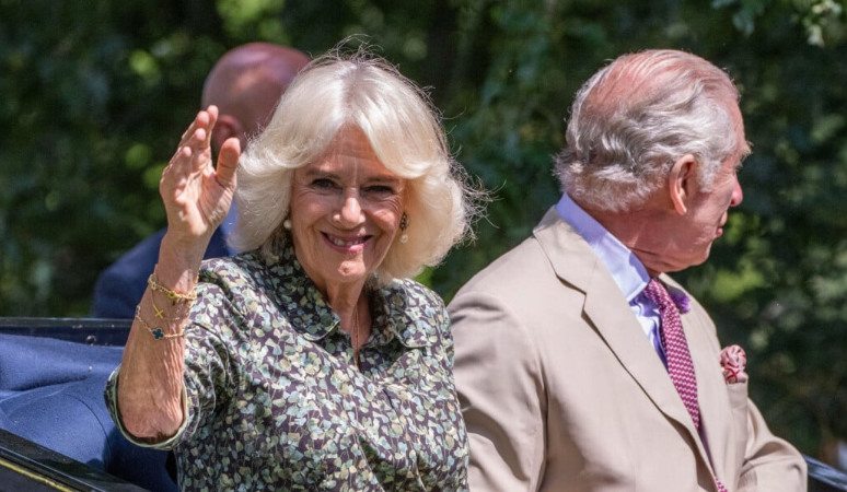 Capture decran 2025 03 11 125030 la reine Camilla