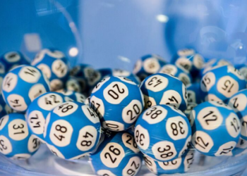 Des étudiants utilisent l’IA et gagnent plus de 43 000 euros au loto